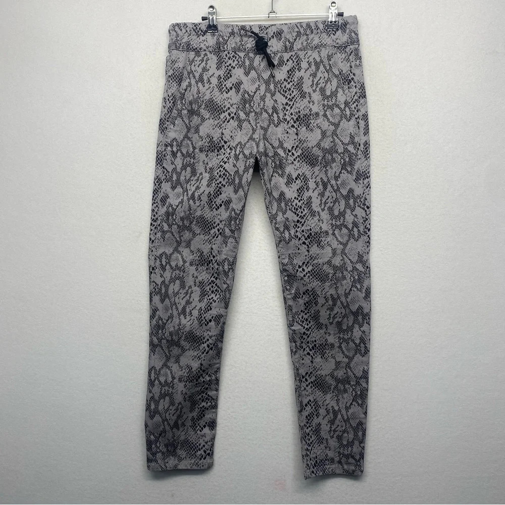 Bevy Flog Shely 30 Pants Gray Python Snakeskin Pr… - image 3